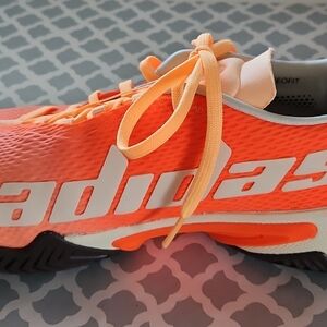 ADIDA Barricade sneaker NEW